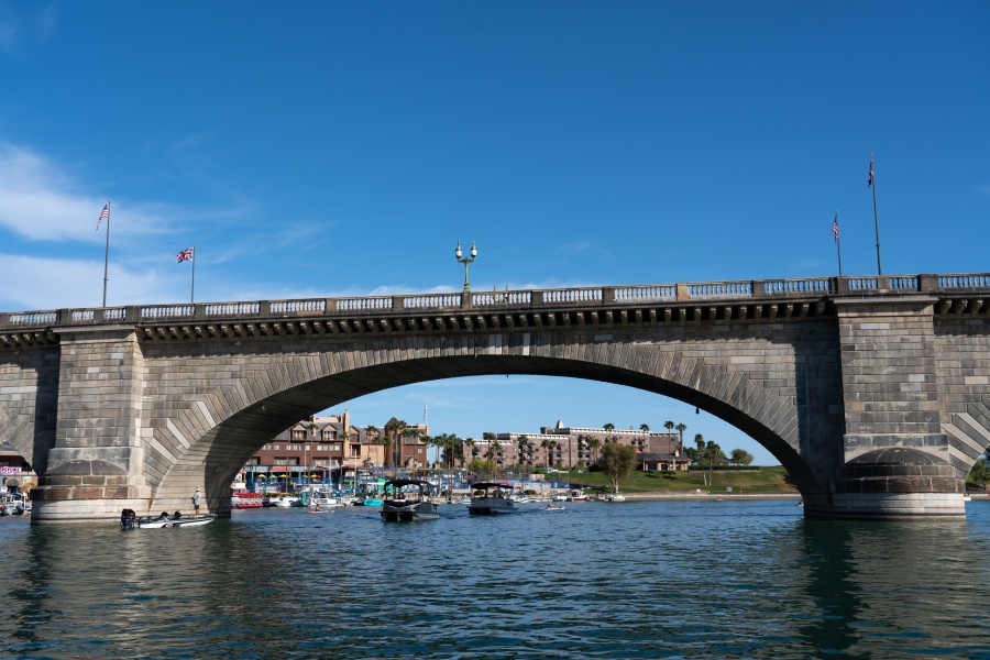 Service Paradise Boat Tours of Lake Havasu